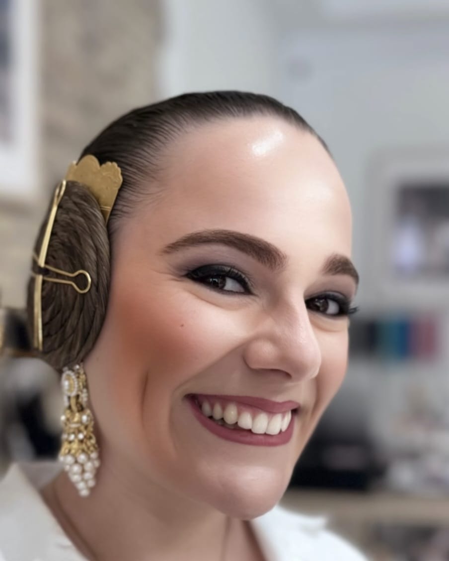 Peinado Fallera